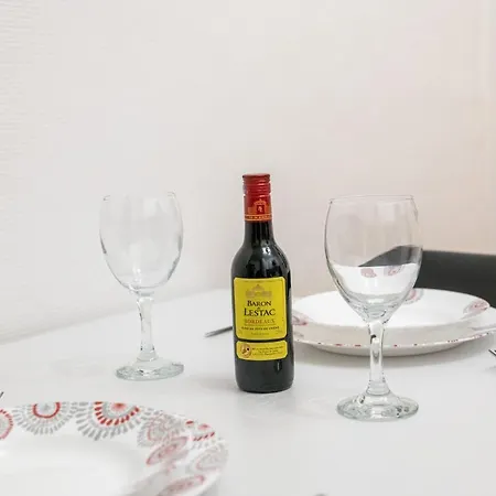Lkp Tholoze Apartamento *